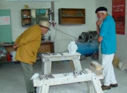 Besucher im neuen Atelier